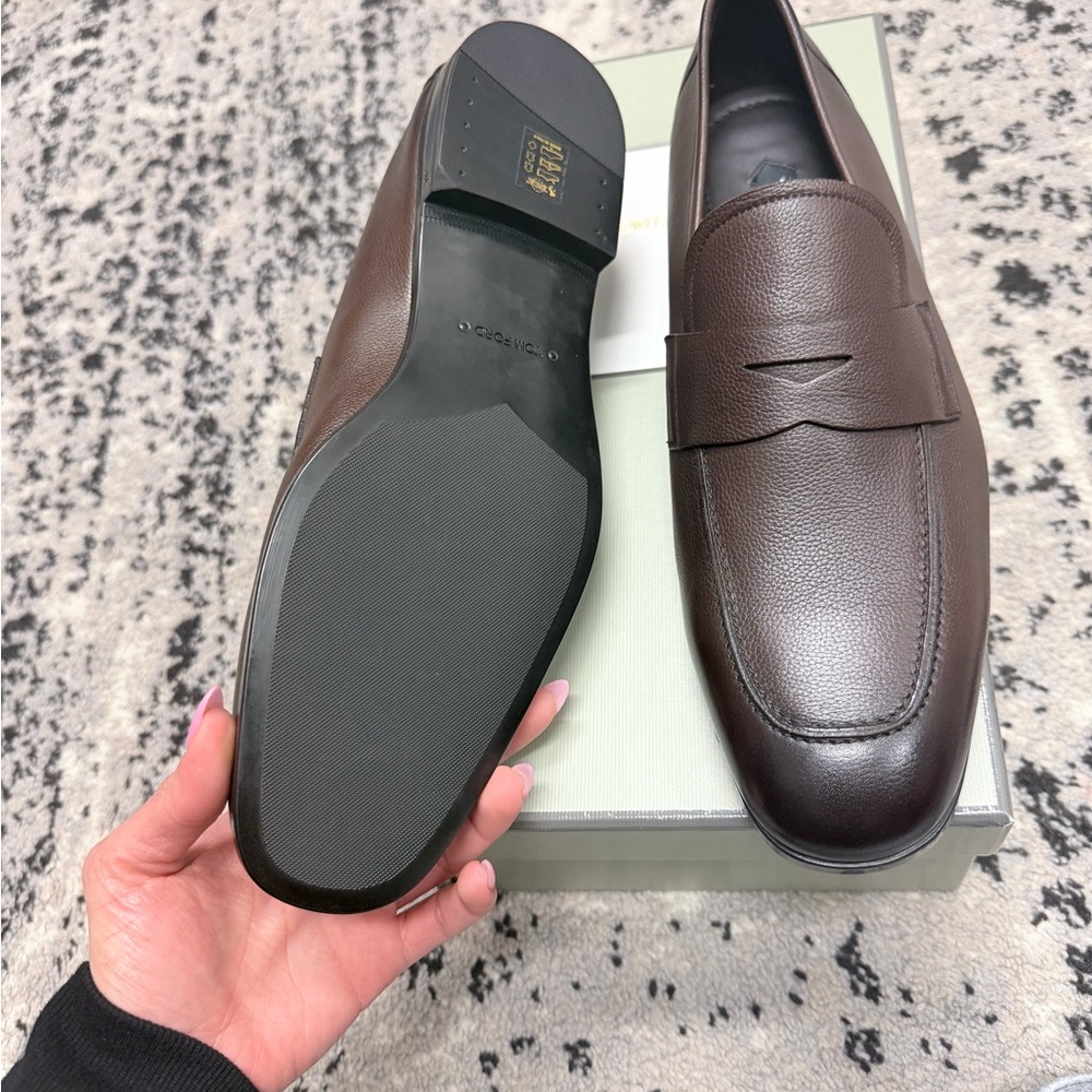 Tom Ford Dark Brown small grain Leather Loafers